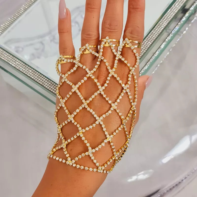 Hand Diamonds Chain