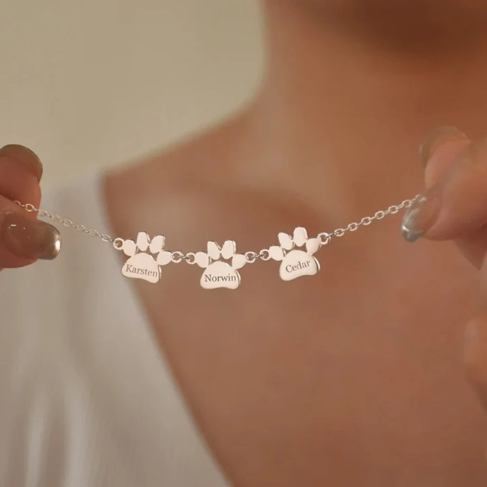 Personalized Louna Paw Print Bracelet