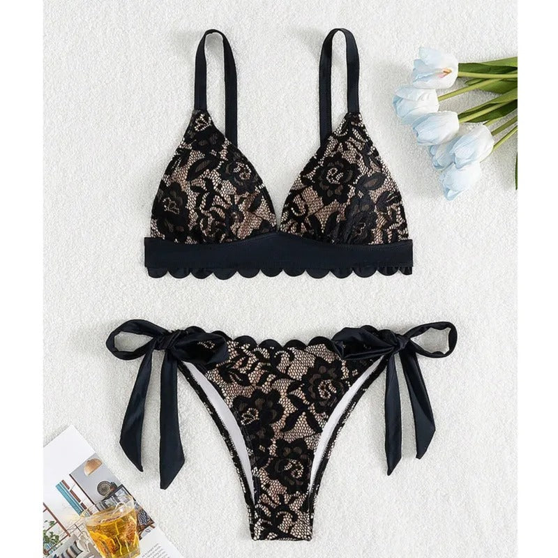 Lila Bikini