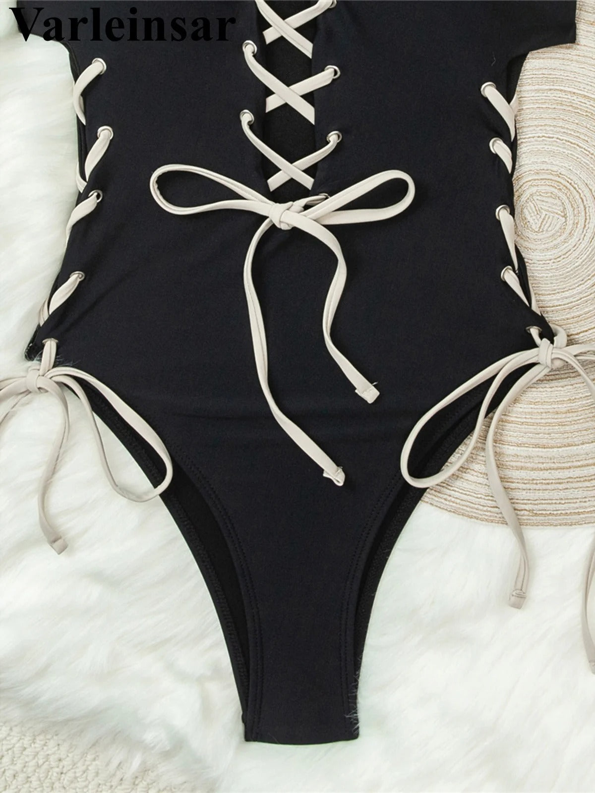 Delara Bikini