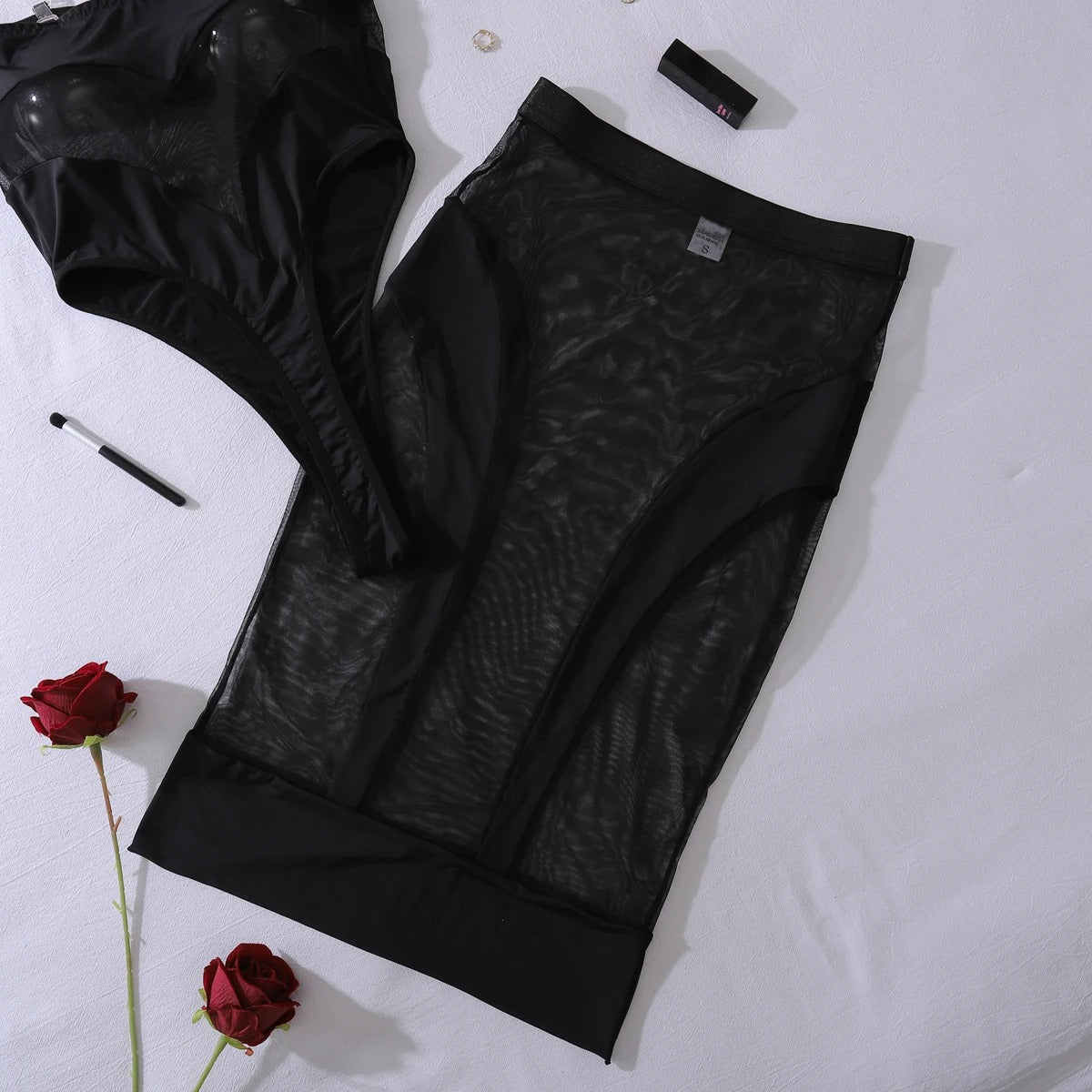 Wanna (Bodysuit & Skirt)