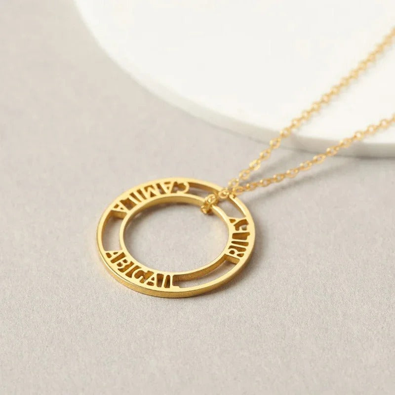 Personalized Valeria Family Circle Necklace