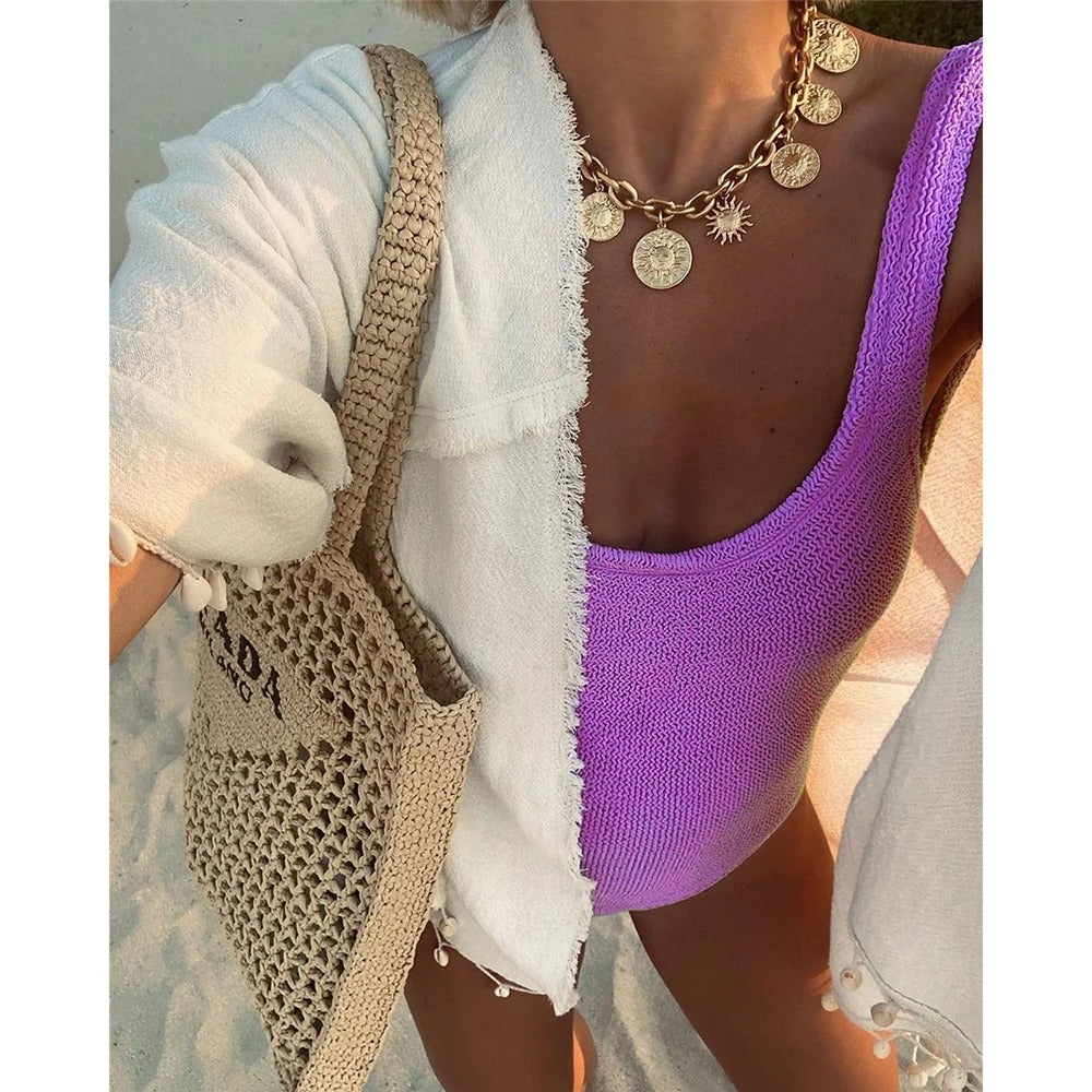Nadia Bikini